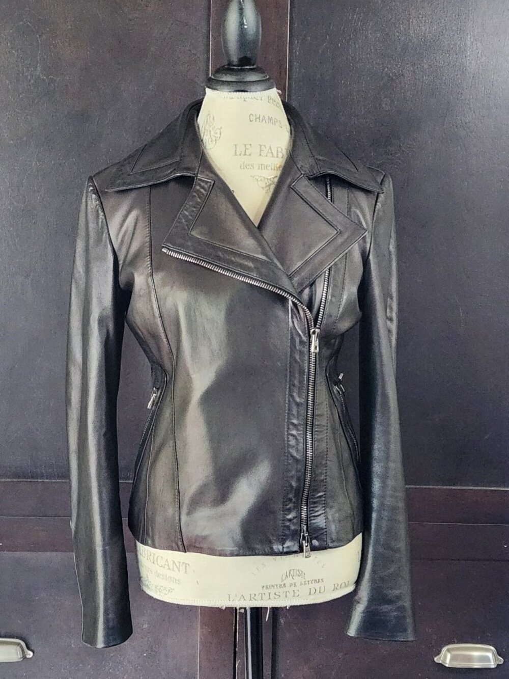 BALLY Italy Black Lambskin Leather Motorcycle Moto Jacket Size US 6 / M
